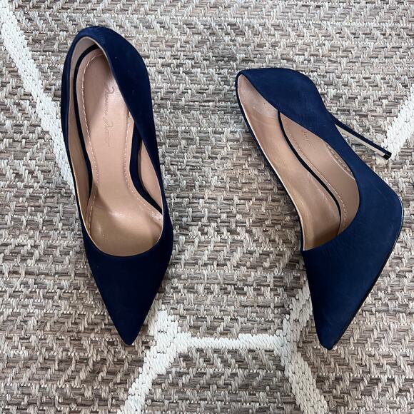 Massimo Matteo Pointy Toe Pump Sz 8M - Picture 2 of 7